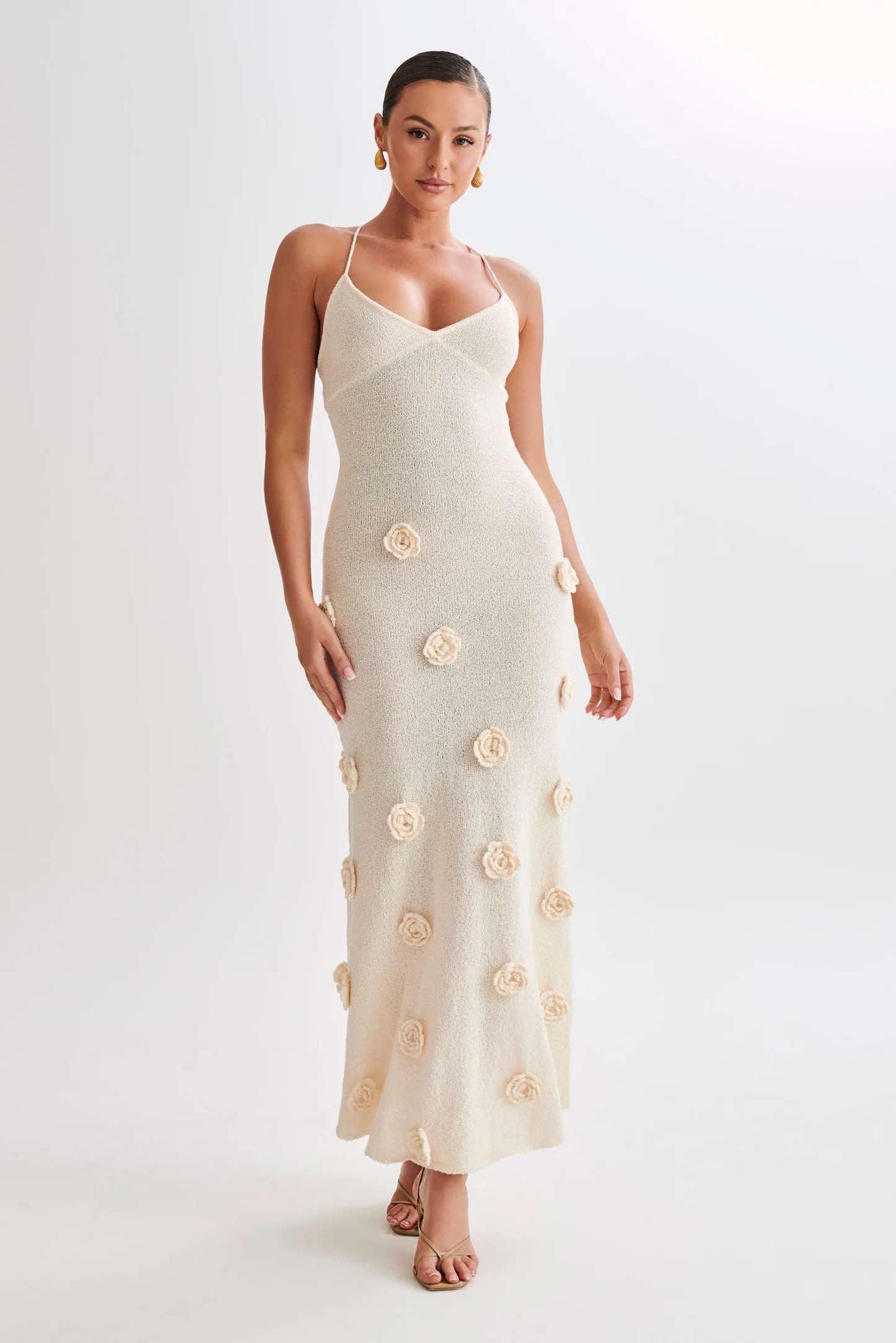 Knit Maxi Dress With Flowers - Meshki